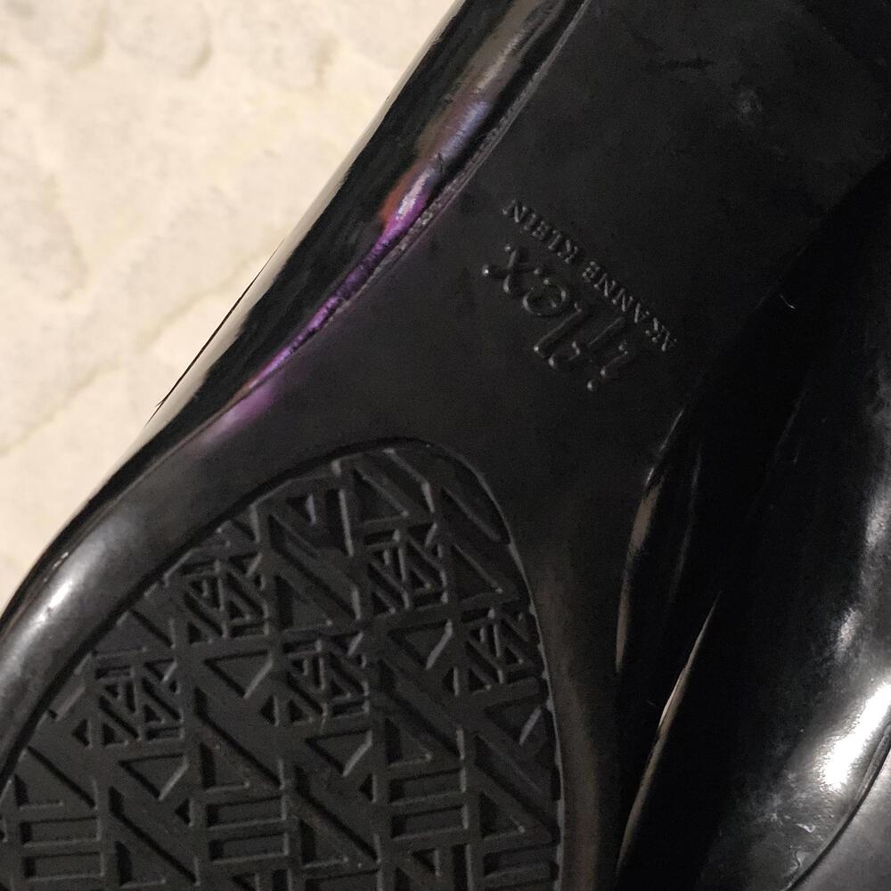 Anne Klein iflex Black Crocodile Embossed Patent Leather Pointed Kitten Heels 7 - Picture 9 of 9